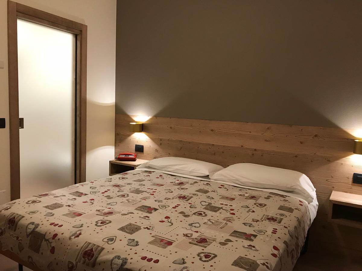 Hotel Piccolo Mondo Bormio Kültér fotó