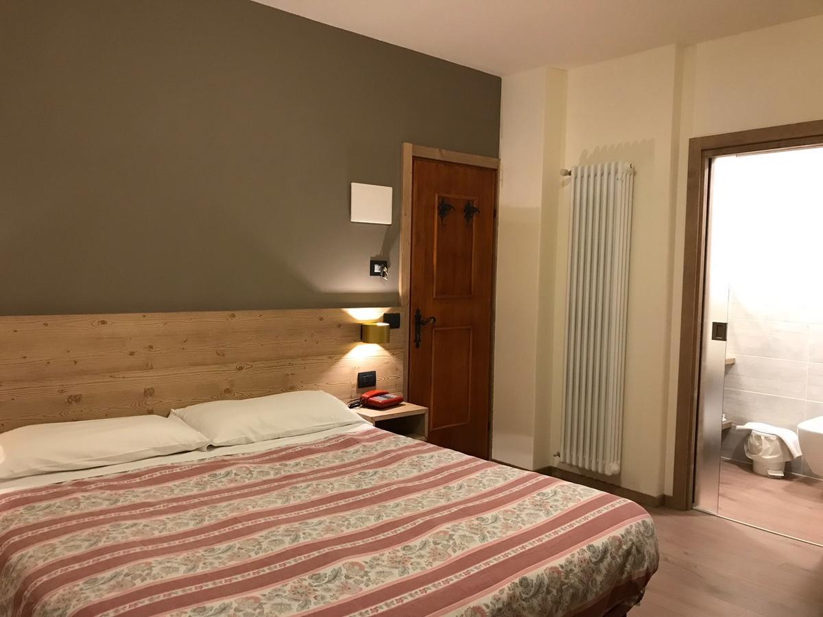 Hotel Piccolo Mondo Bormio Kültér fotó